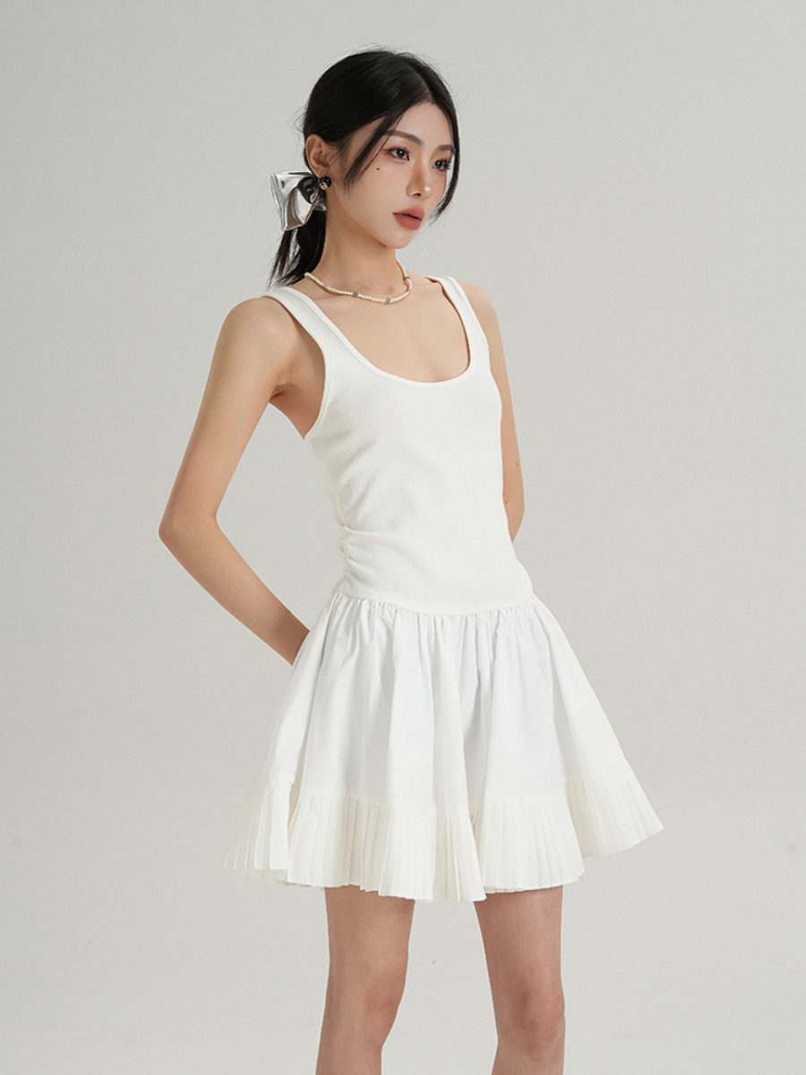 MEIKUL Temperament design sense splicing pleated skirt halter dress undershirt dress summer women's new skirt