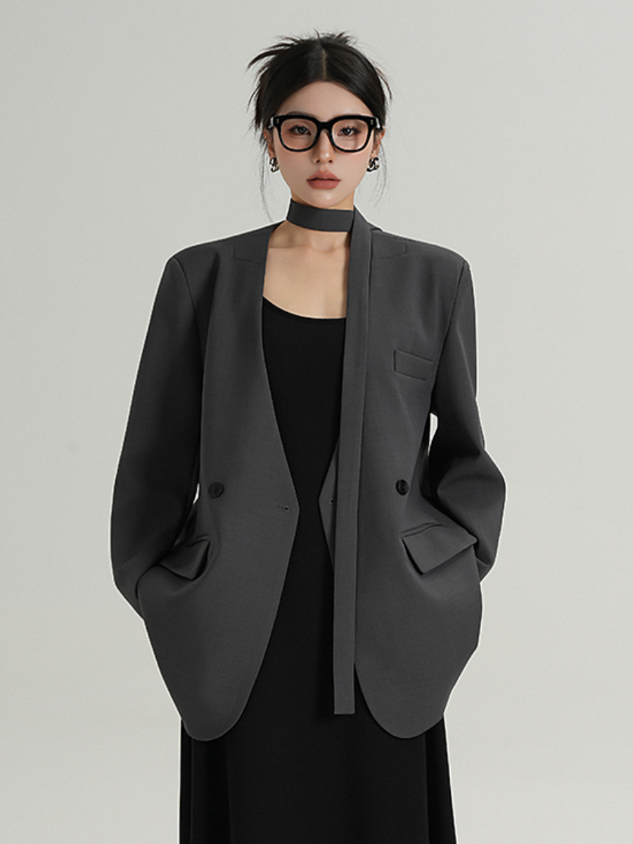 MEIKUL Temperament design sense long tie in the long section V-neck blazer jacket tops spring and fall new women's clothing